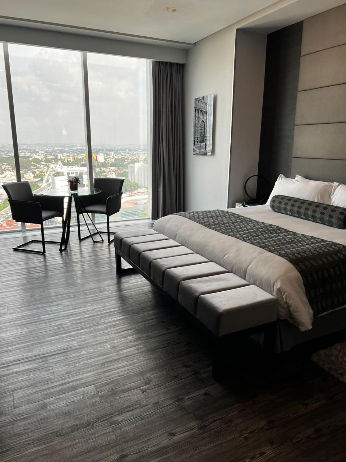 Baruk Guadalajara Hotel De Autor Εξωτερικό φωτογραφία A guest room at the hotel